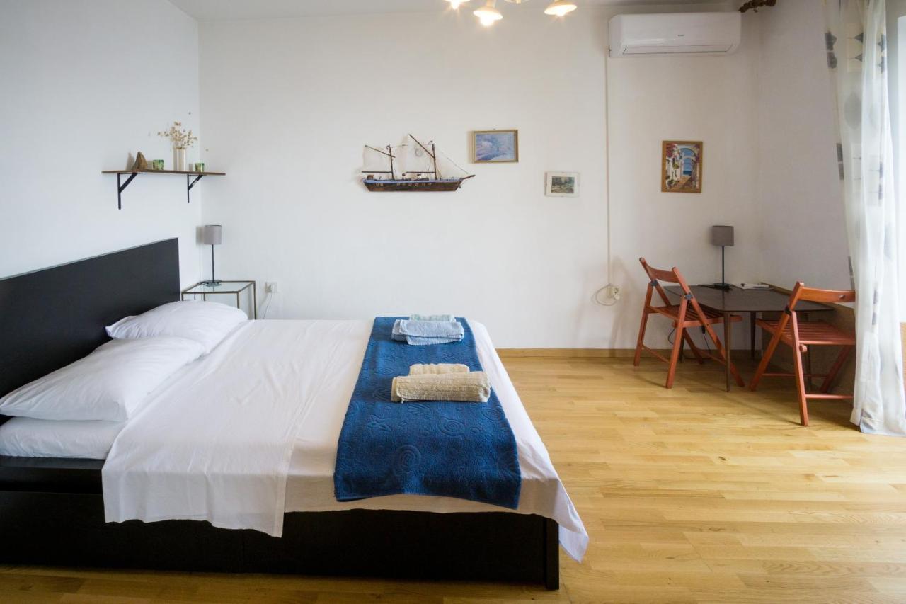 Apartments Podatok 4 Примоштен Экстерьер фото
