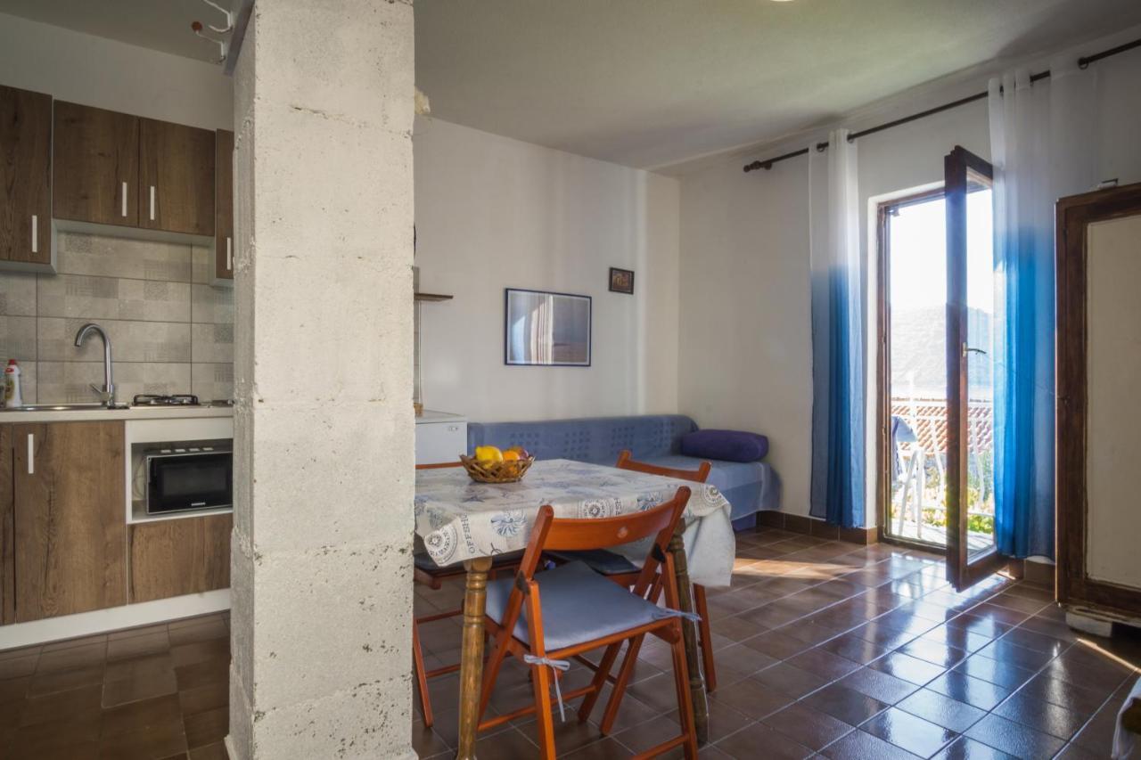 Apartments Podatok 4 Примоштен Экстерьер фото